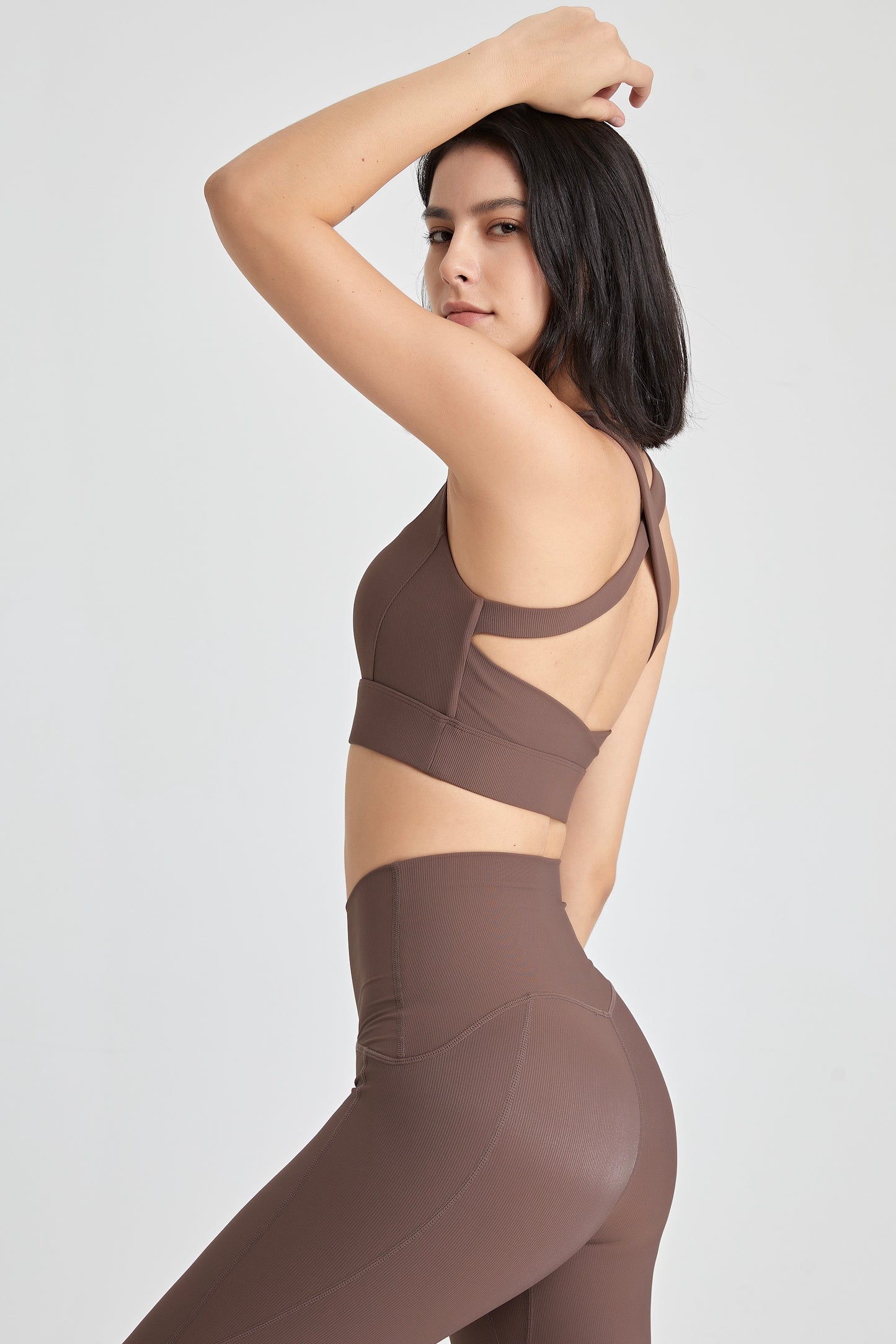 Crossover back u-neck shockproof yoga Bra for hot weather